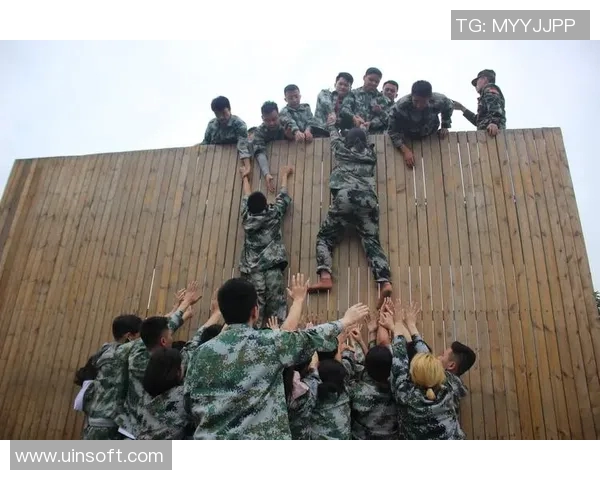 杨军专访揭秘攀岩成功秘诀与训练心得分享