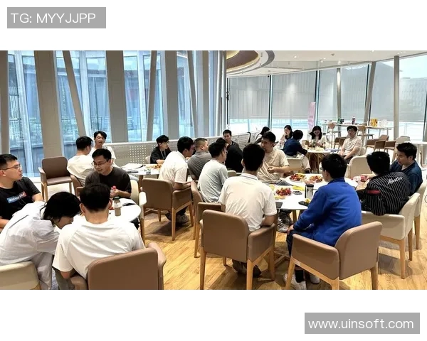 刘铮：从篮球场到人生舞台的奋斗与坚持之路