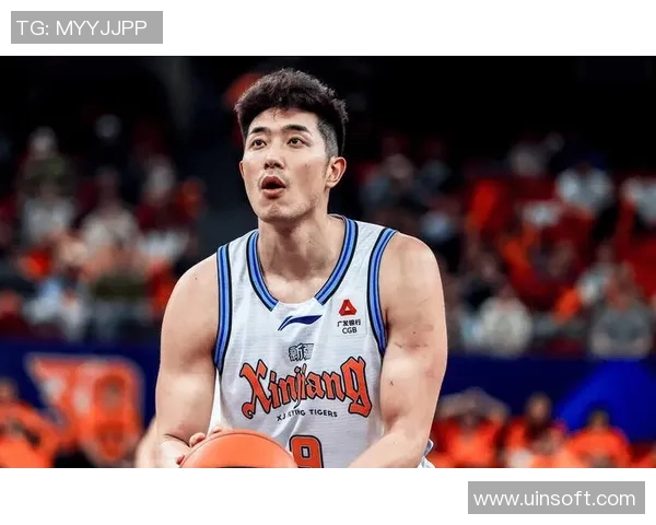 吴冠希：从年轻球员到篮球明星的成长之路与奋斗故事