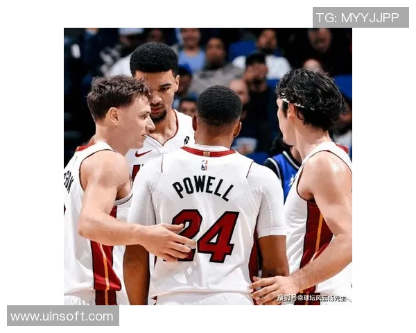 热火与魔术在NBA夏季联赛激战正酣新星球员表现引人瞩目 热火与魔术在NBA夏季联赛激战正酣新星球员表现引人瞩目