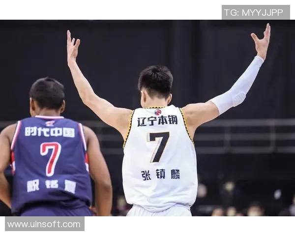 王少杰的成长之路:从普通少年到篮球场上的璀璨明星 王少杰的成长之路:从普通少年到篮球场上的璀璨明星