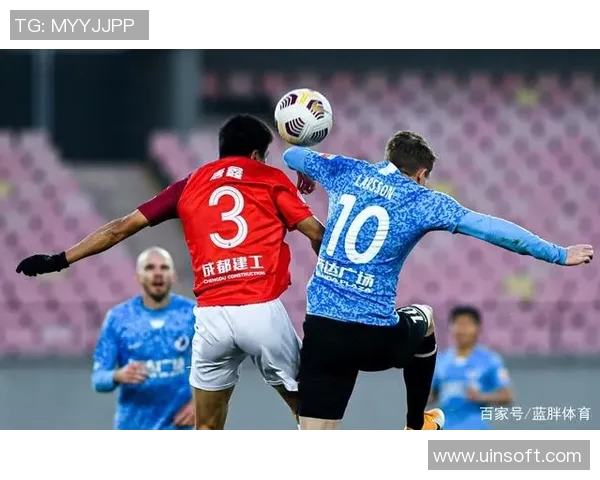 范德贝克在对阵皇马的精彩表现引发球迷热议与期待