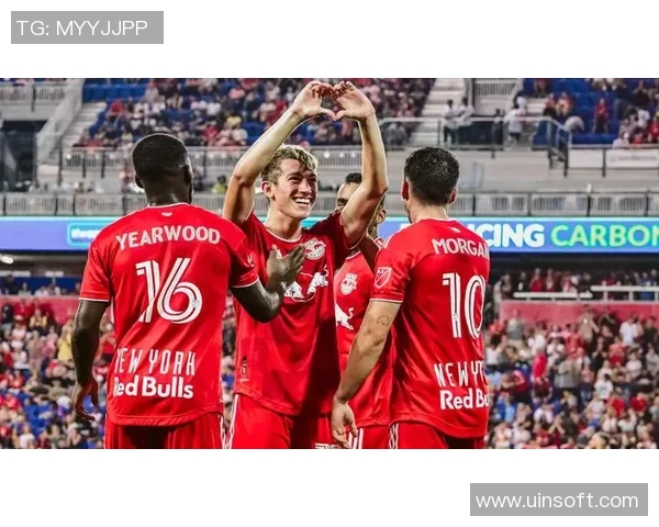 英格兰革命与纽约红牛的激烈对决分析与赛季展望