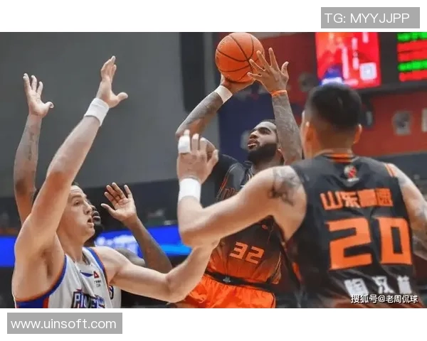 阿尔青年与罗达激战正酣谁能在这场较量中笑到最后 阿尔青年与罗达激战正酣谁能在这场较量中笑到最后