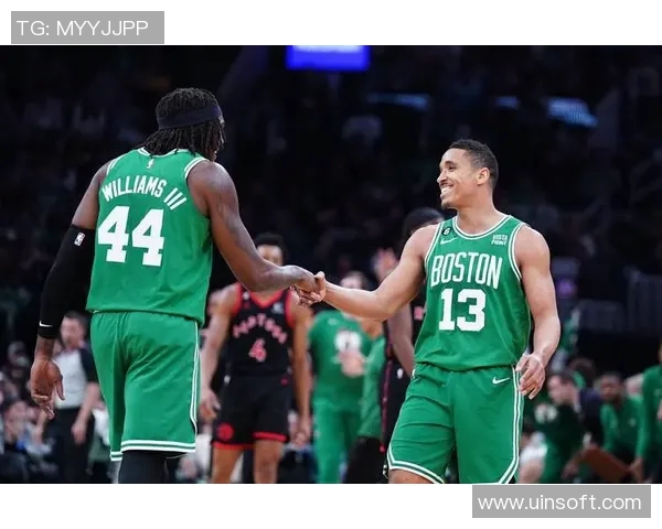 马尔科姆布罗格登的篮球之路与职业生涯成就解析