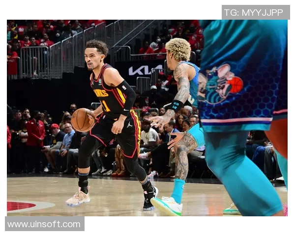 2015年NBA季后赛老鹰与黄蜂的激烈对决回顾与分析