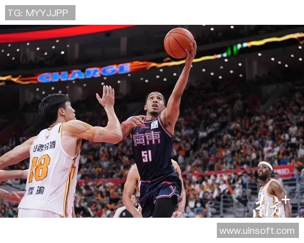 北京与广东篮球对决出场仪式盛况回顾与精彩瞬间分享